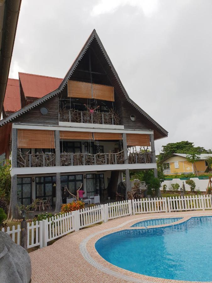 La Digue Emerald Villa Esterno foto