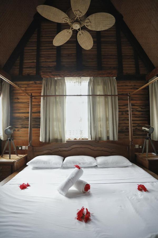 La Digue Emerald Villa Esterno foto